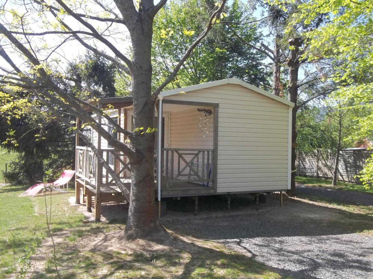 Camping Aire Du Gros Pre Lesseux Екстериор снимка